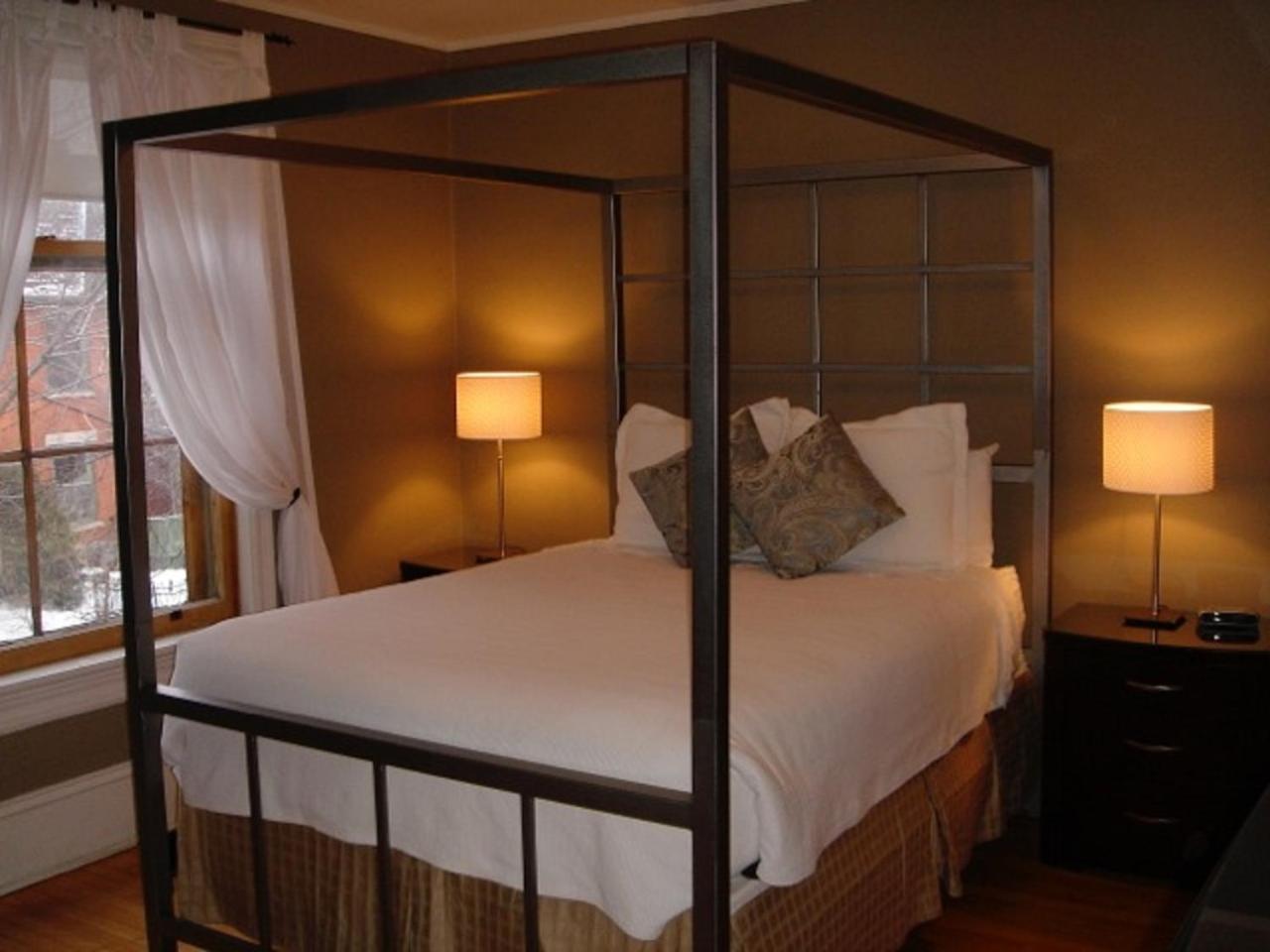 Avalon Bed And Breakfast Оттава Экстерьер фото